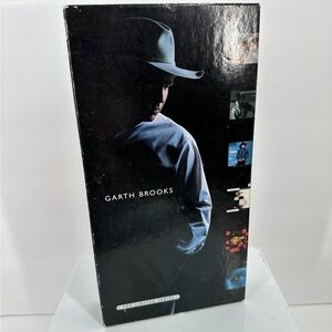 Garth Brooks “The Limited Series”